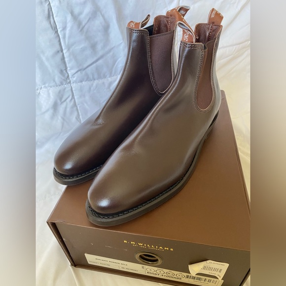 R.M. Williams ADELAIDE RUBBER SOLE BOOT - Picture 2 of 5